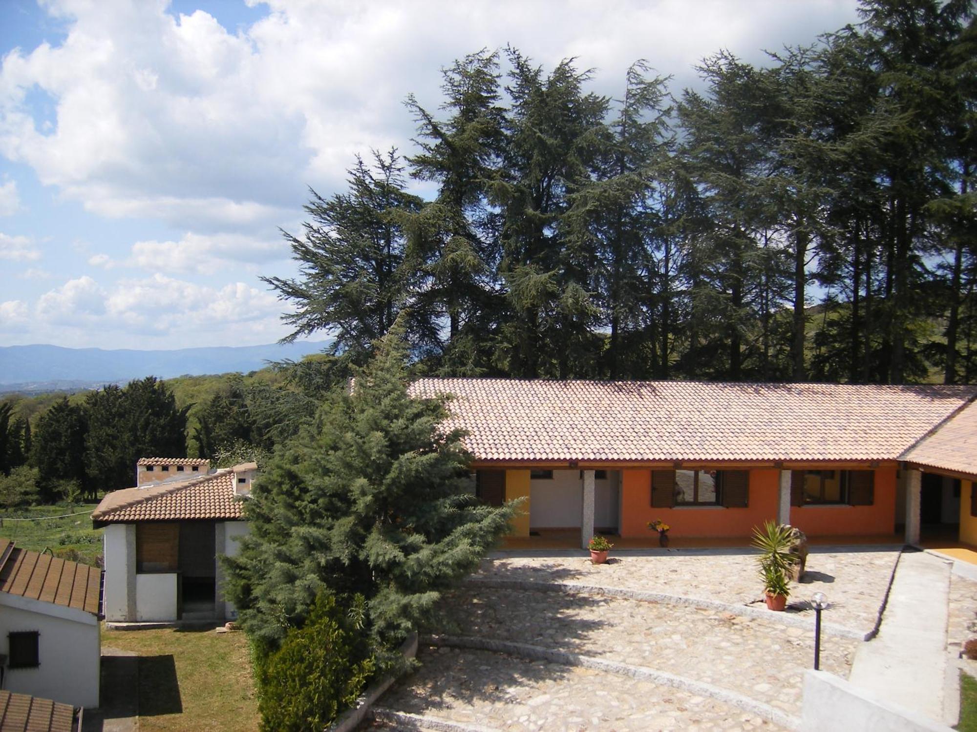 Agriturismo Usurtala Orani Ngoại thất bức ảnh