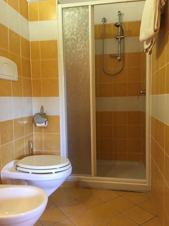 Agriturismo Usurtala Orani Ngoại thất bức ảnh